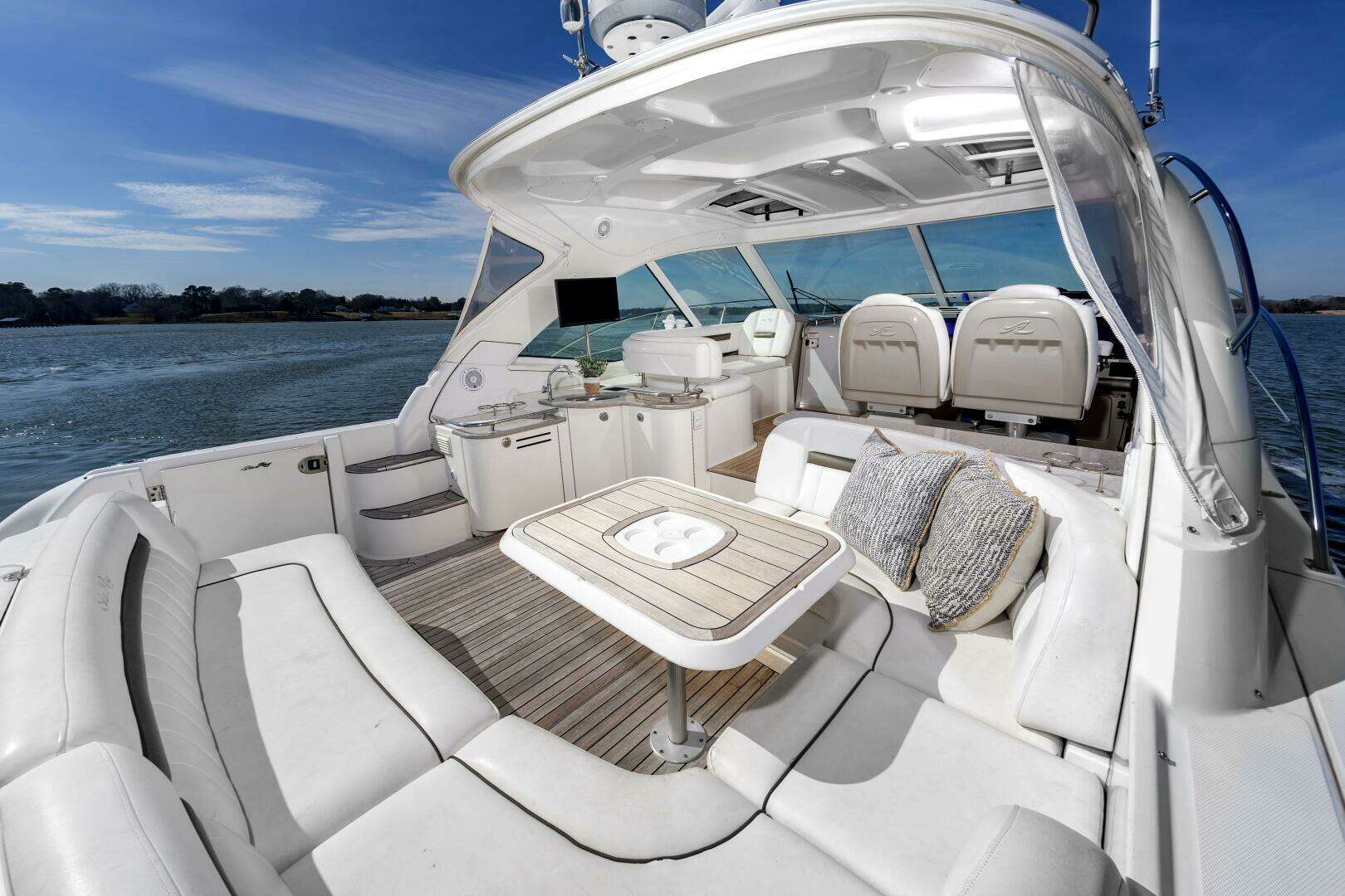 2007 Sea Ray 48 Sundancer - Image 10
