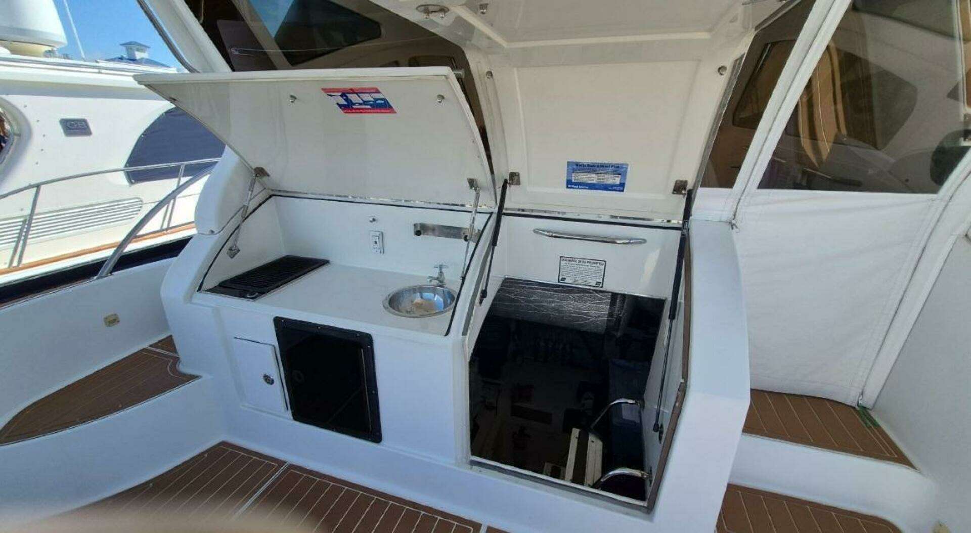 2003 Navigator Californian Veneti - Image 11