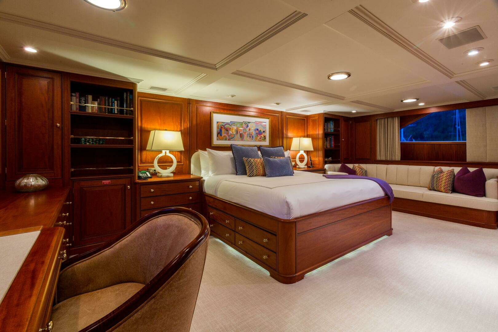 1997 Palmer Johnson Pilothouse - Image 10