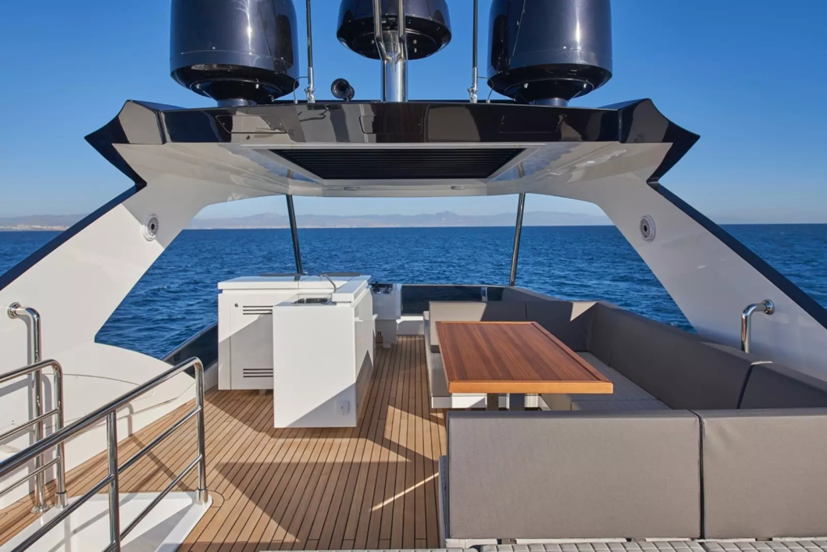 2021 Astondoa 66 Flybridge - Image 10
