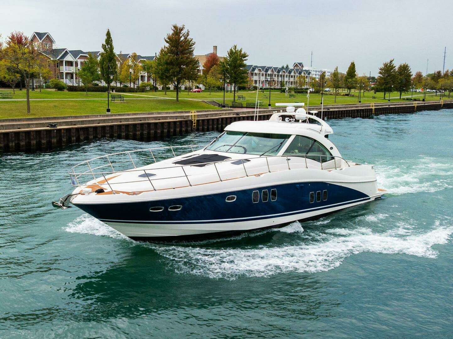 2008 Sea Ray 60 Sundancer - Image 13