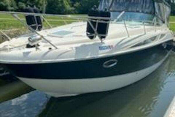 2008 Bayliner 320