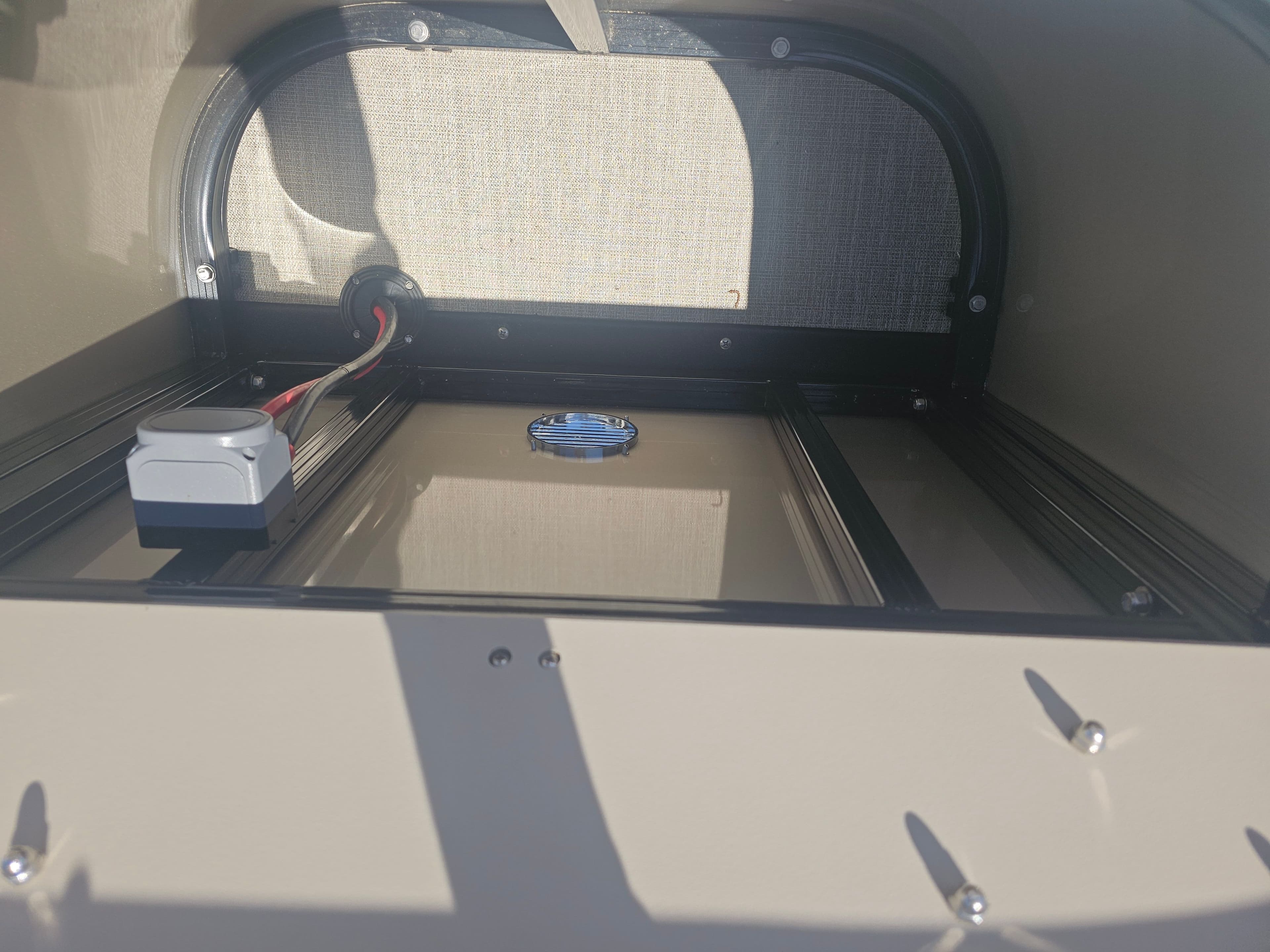 2026 Avalon LSZ 2385 QUAD LOUNGER TRITOON - 23