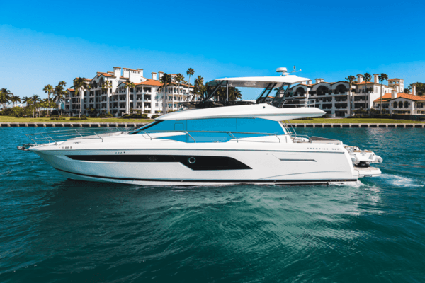 2020 Prestige 520 FLYBRIDGE - Image 1