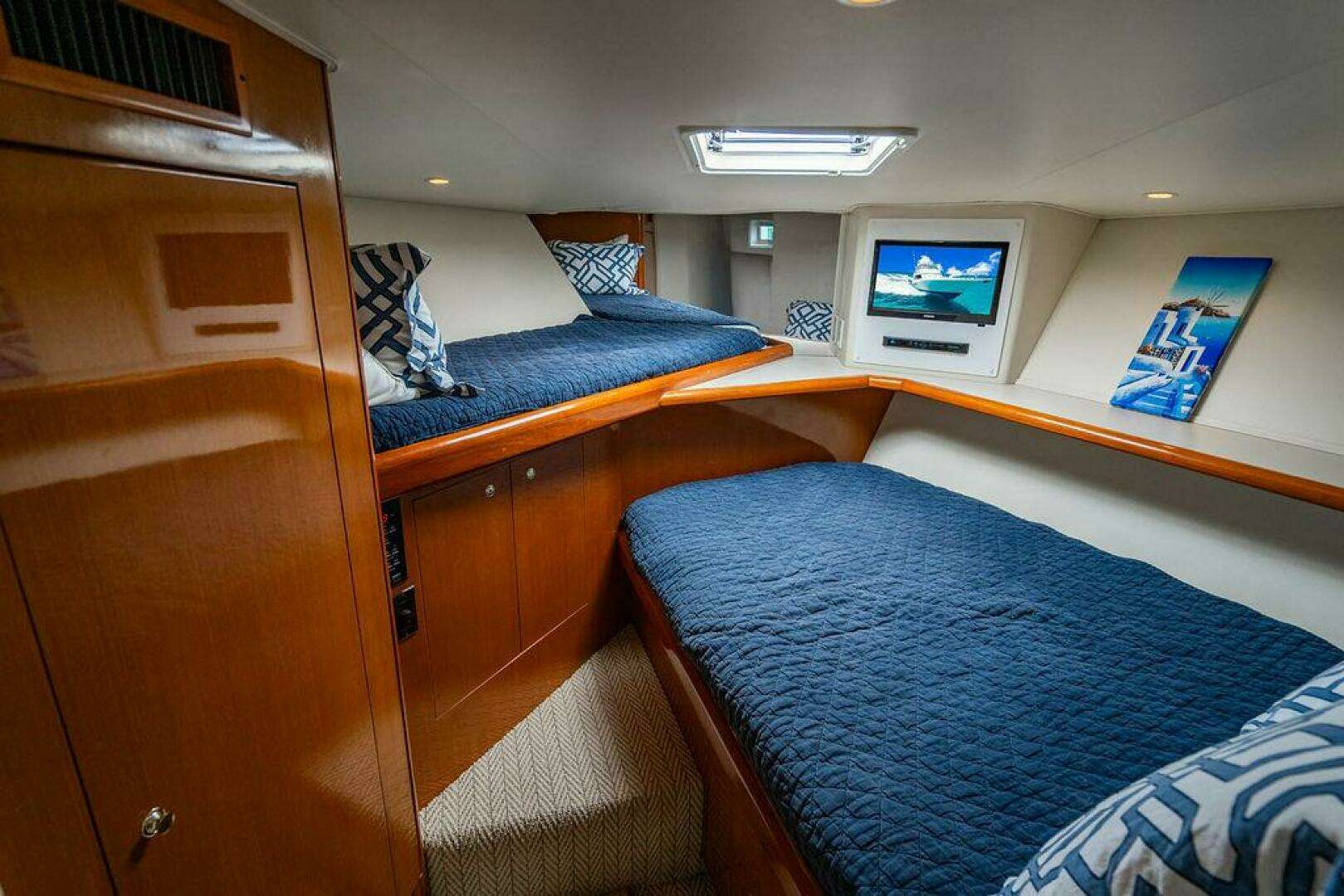 1999 Viking 55 Convertible - Image 117