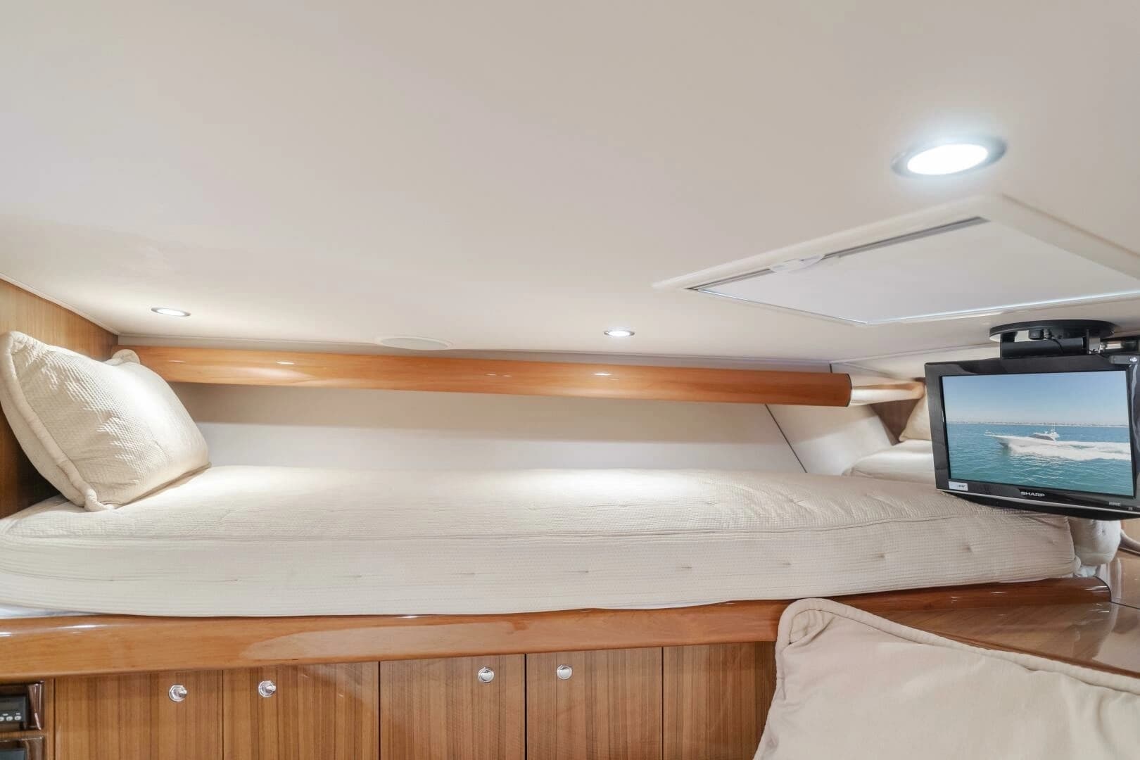 2008 Viking 52 Sport Coupe - Image 17