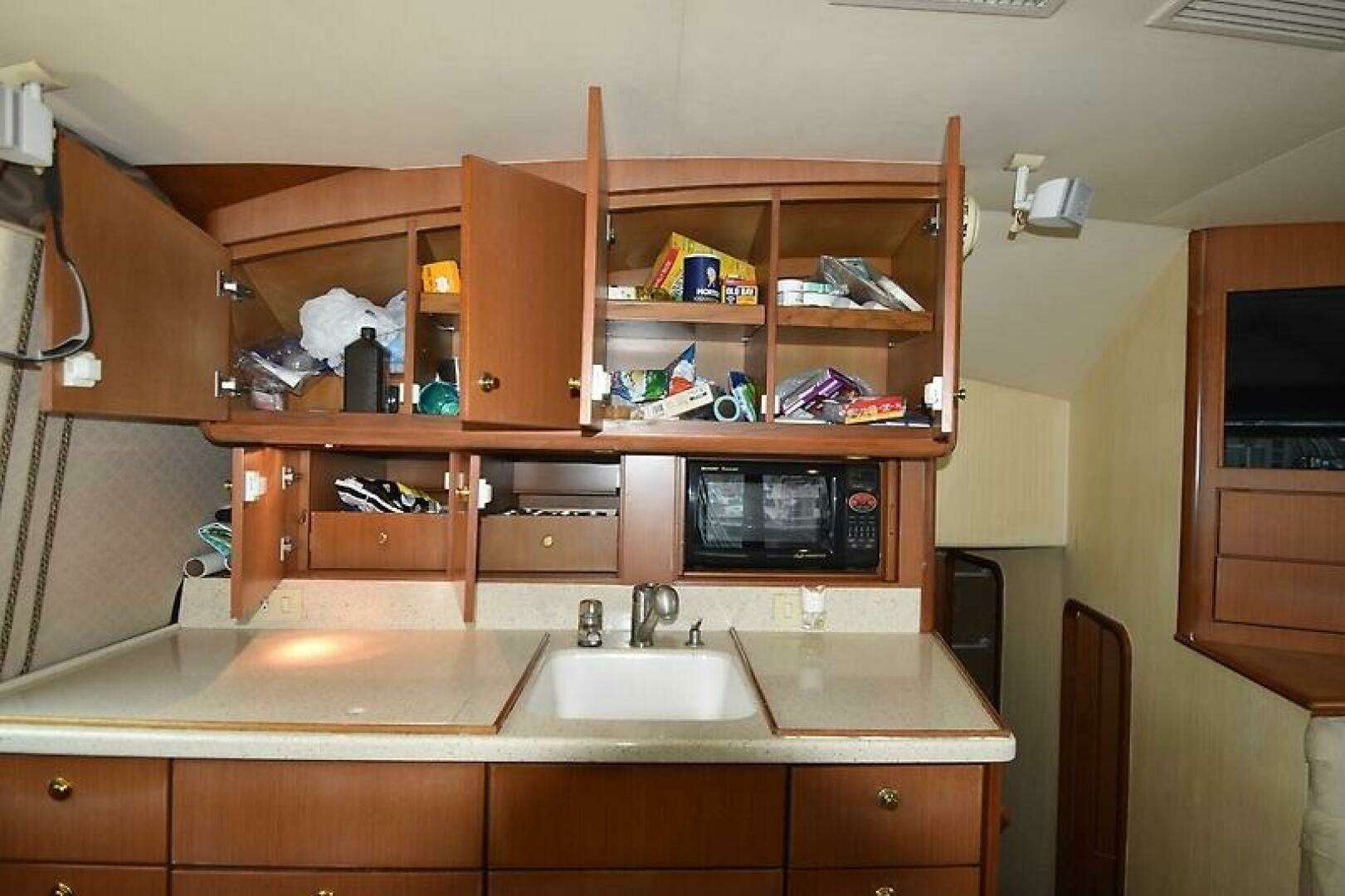 2006 Ocean 46 Super Sport - Image 55