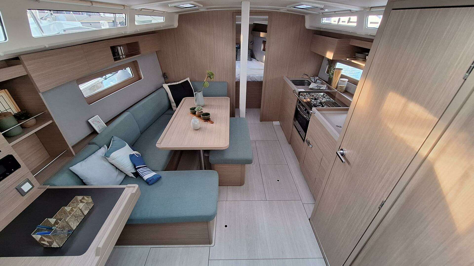 2026 Beneteau Oceanis 37.1 ELECTRIC - Image 6