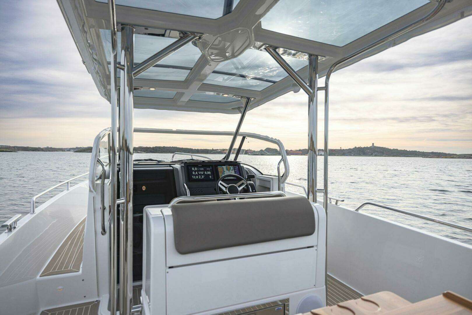 2026 Nimbus Tender 9 - Image 8