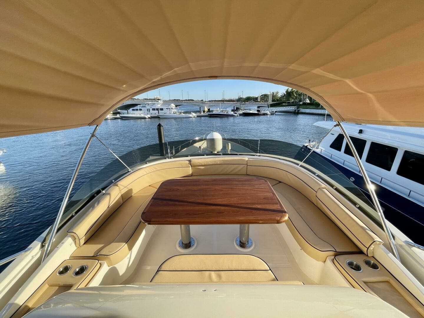2006 Mochi Craft 74' Dolphin - Image 18