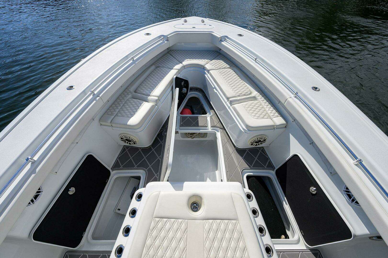 2021 Yellowfin 42 - Image 23