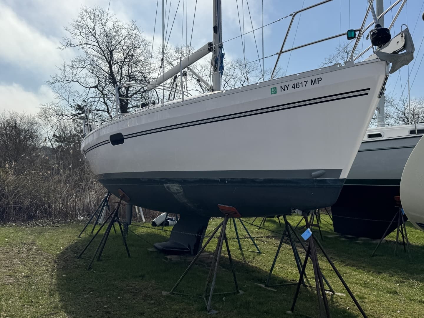 2019 Catalina 315 - Image 2