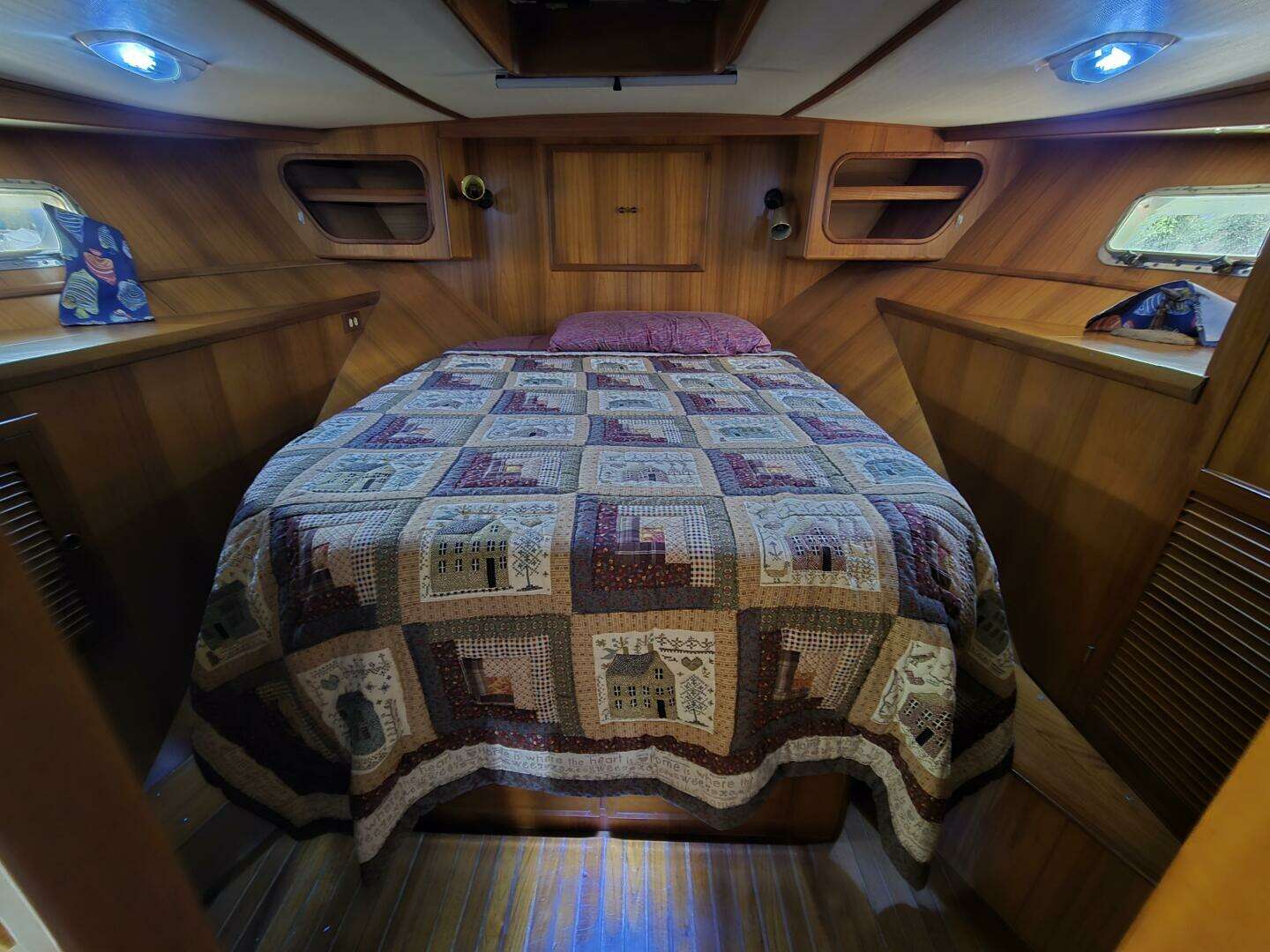 1987 Nova Marine Moorea - Image 42