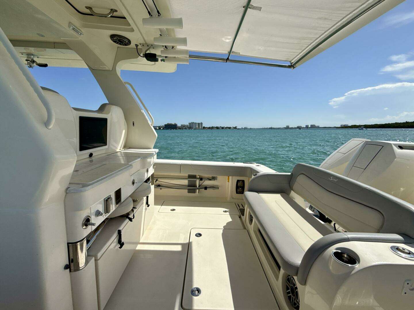 2021 Scout 425 LXF - Image 15