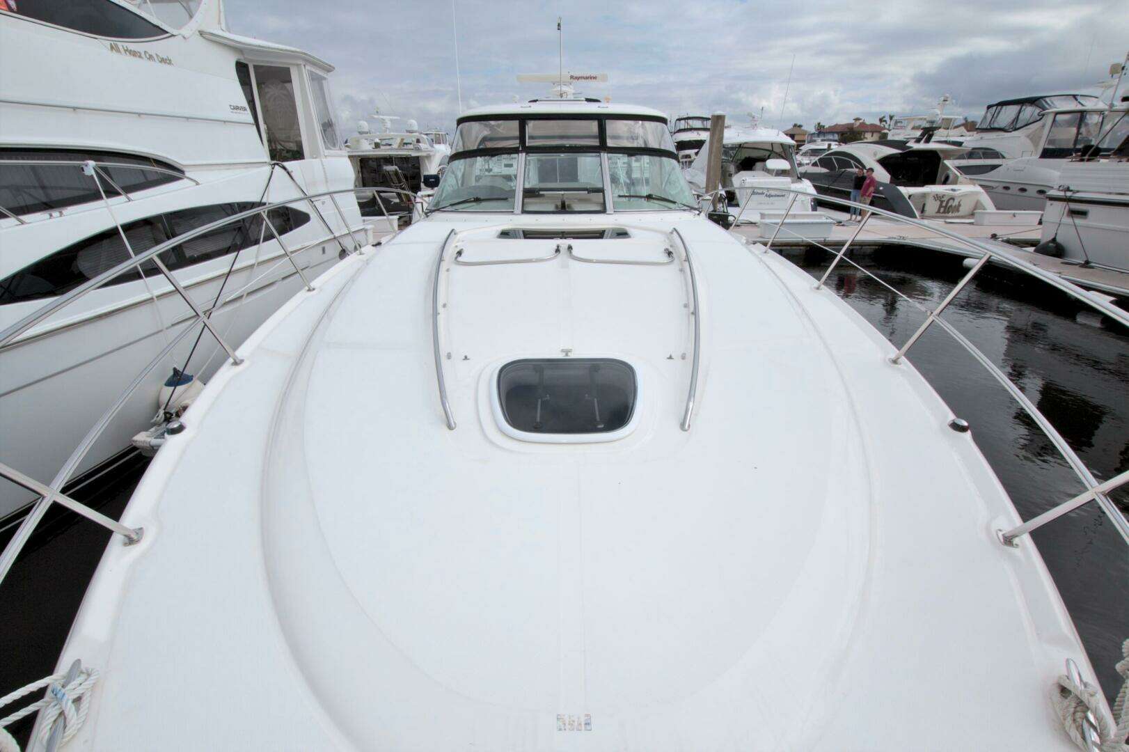 2009 Sea Ray 44 Sundancer - Image 20