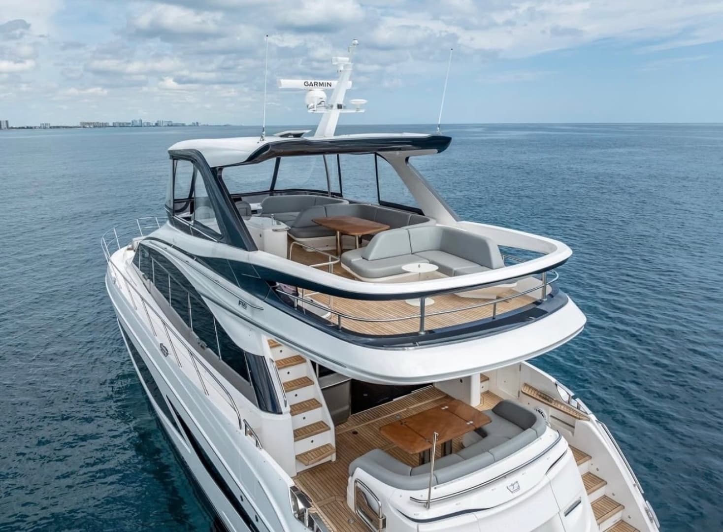 2023 Princess F65 - Image 3