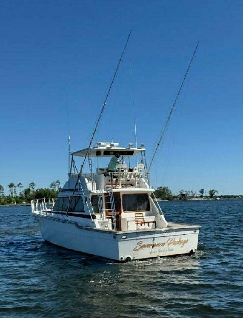 1989 Ricker 48 Convertible - Image 18