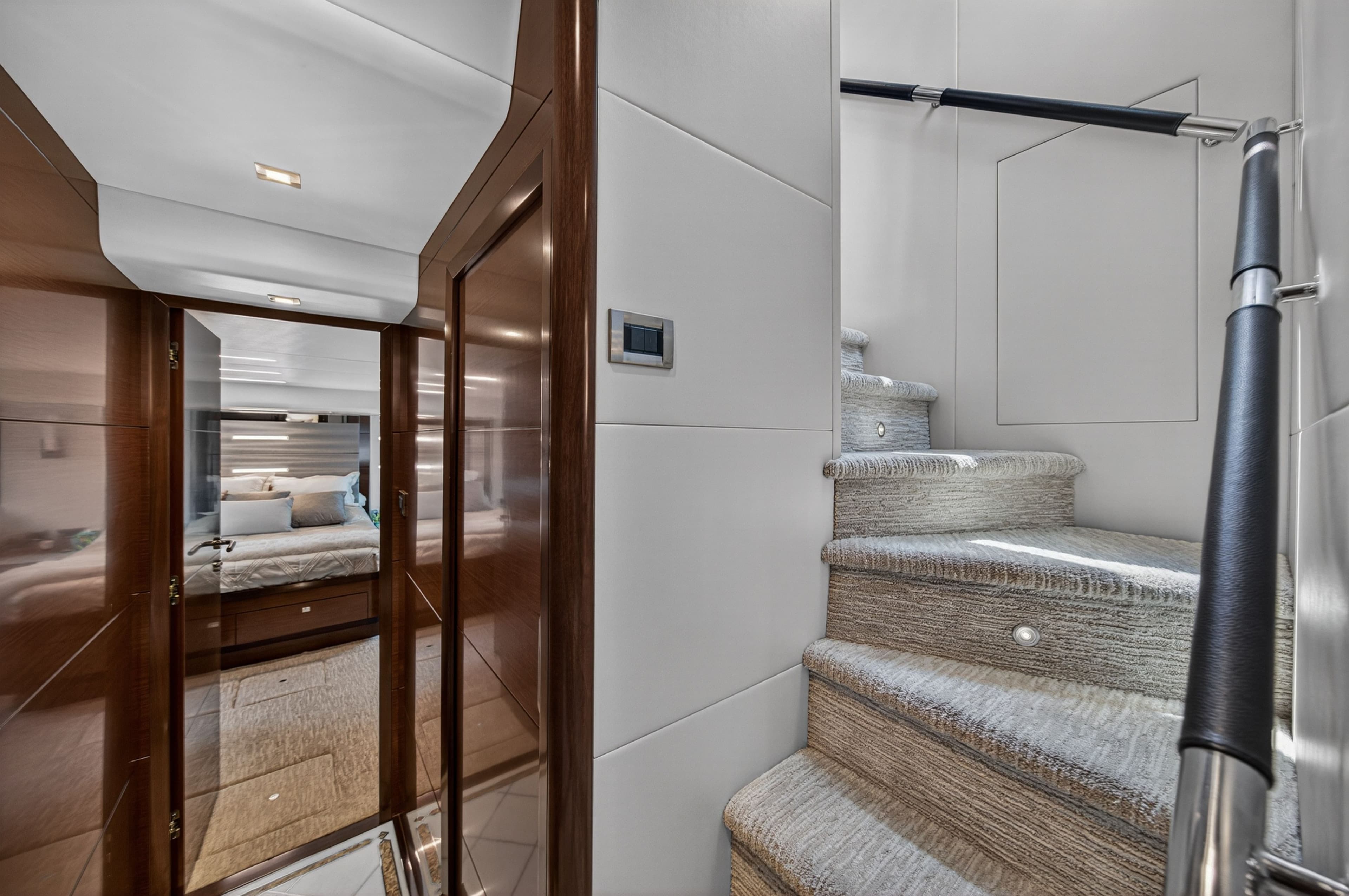 2021 Ocean Alexander 70e - 85