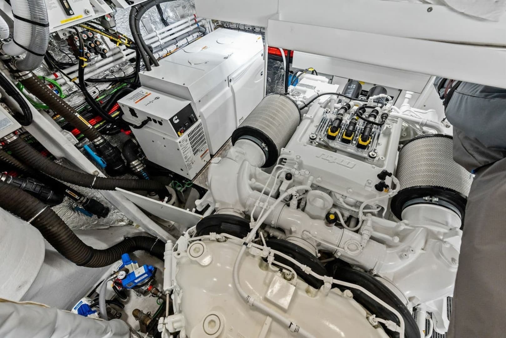 2026 Sunseeker 88 Yacht - Image 117