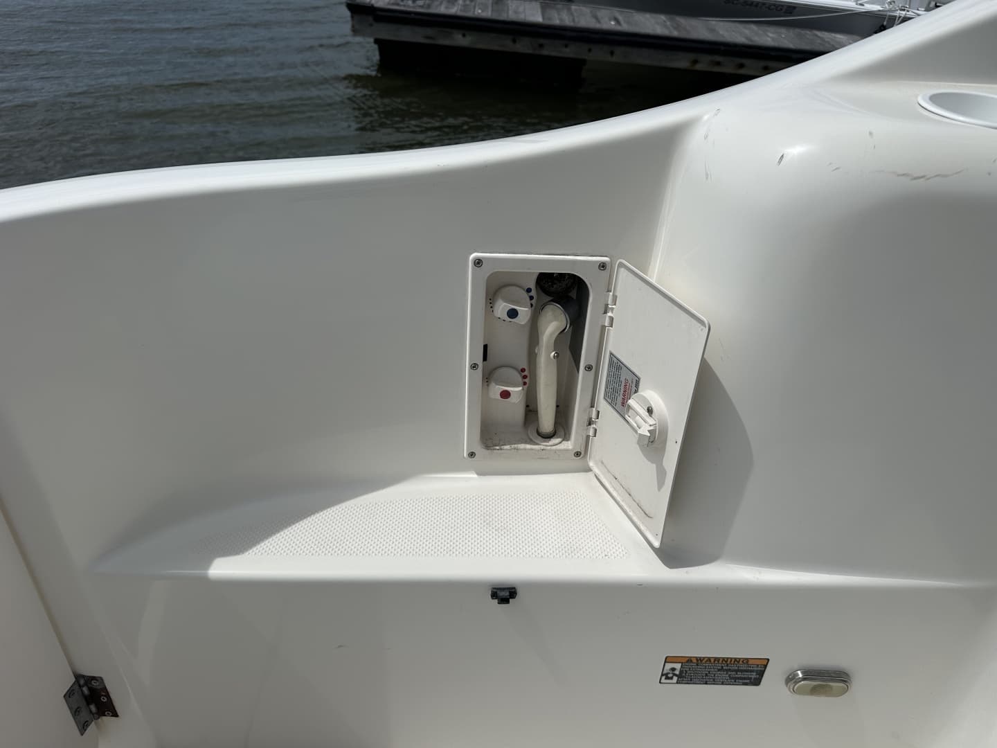2006 Bayliner 305 - Image 44