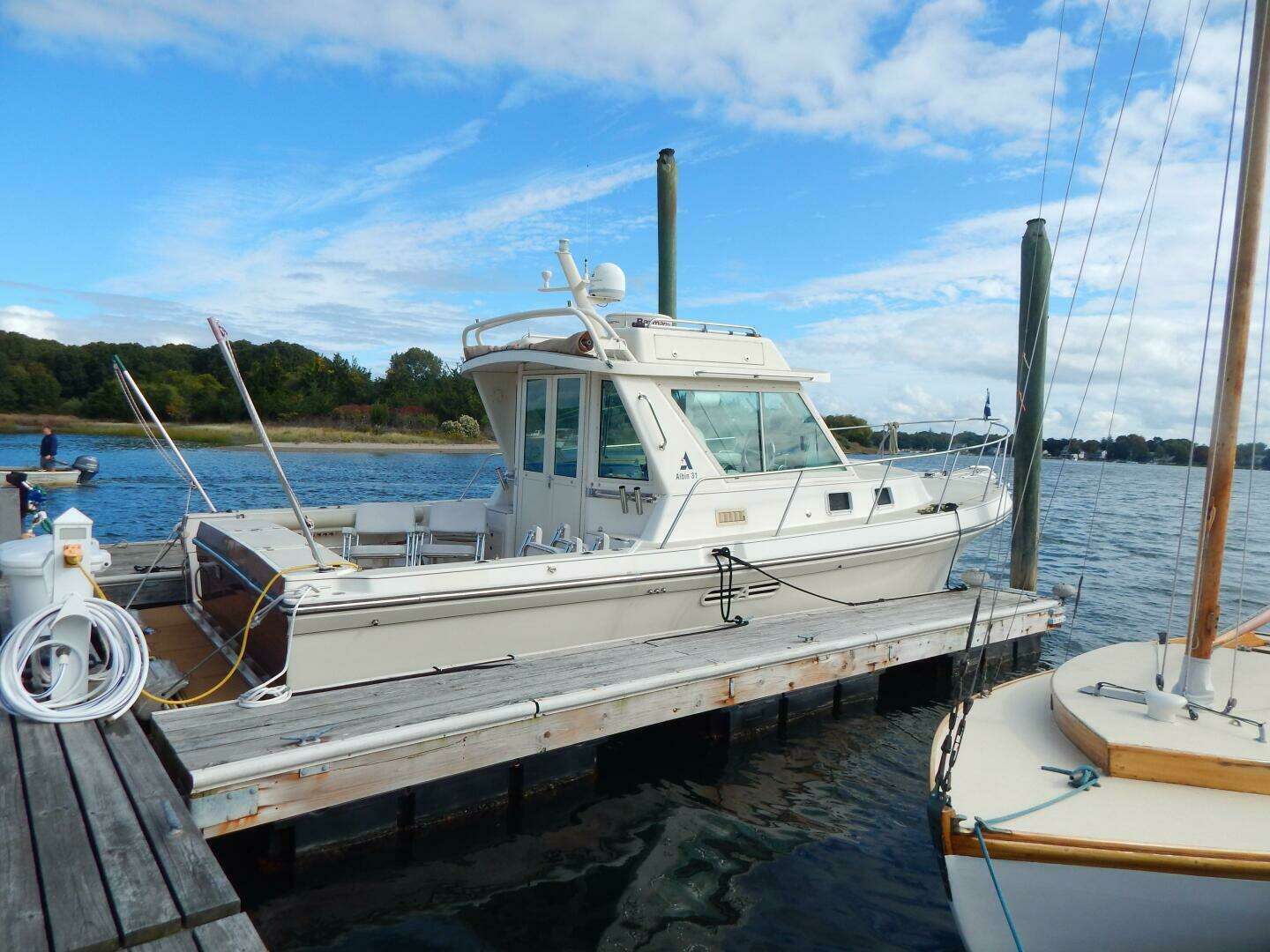 1999 Albin 31 Tournament Express - Image 19