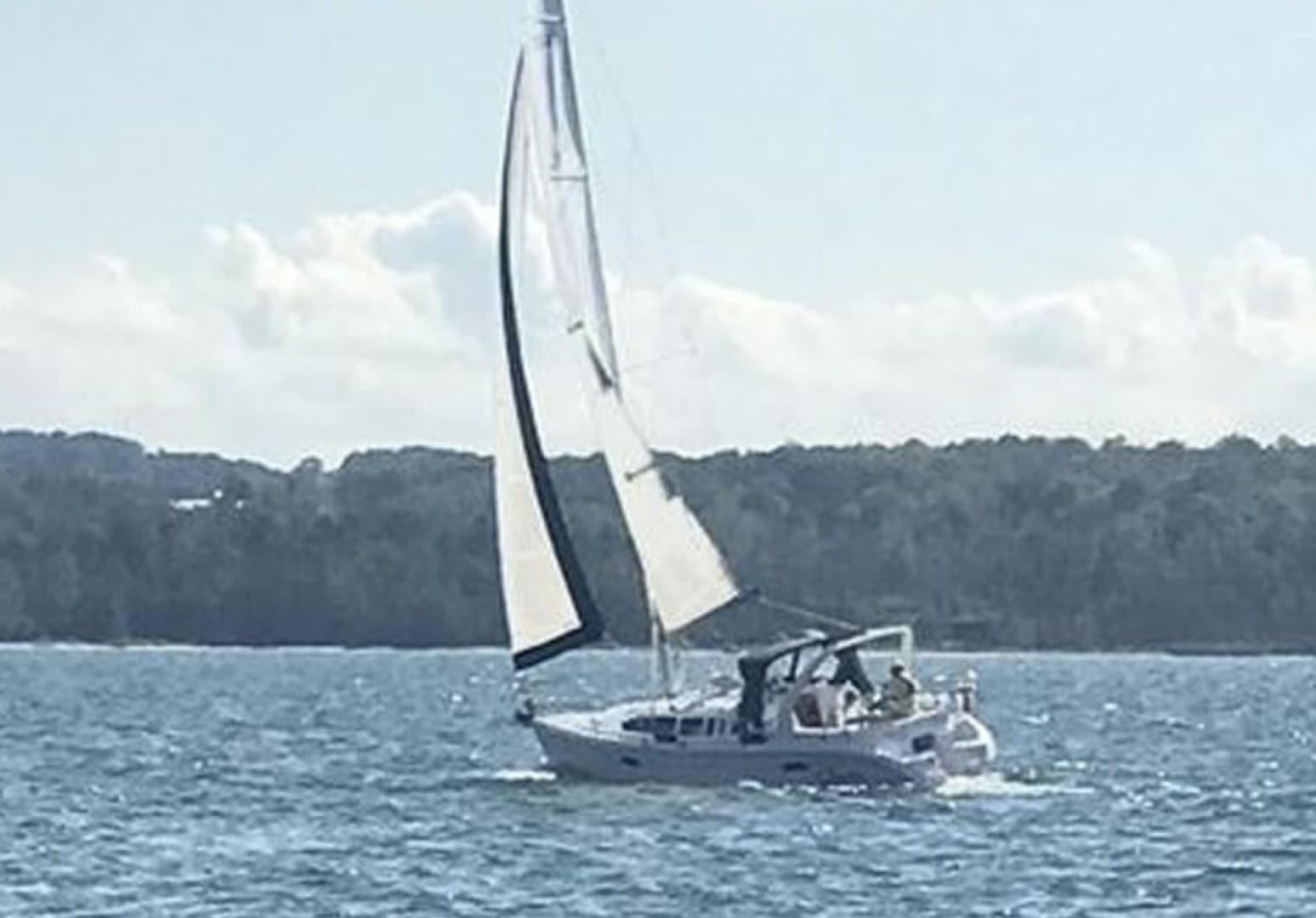 1999 Hunter 340 - Image 2