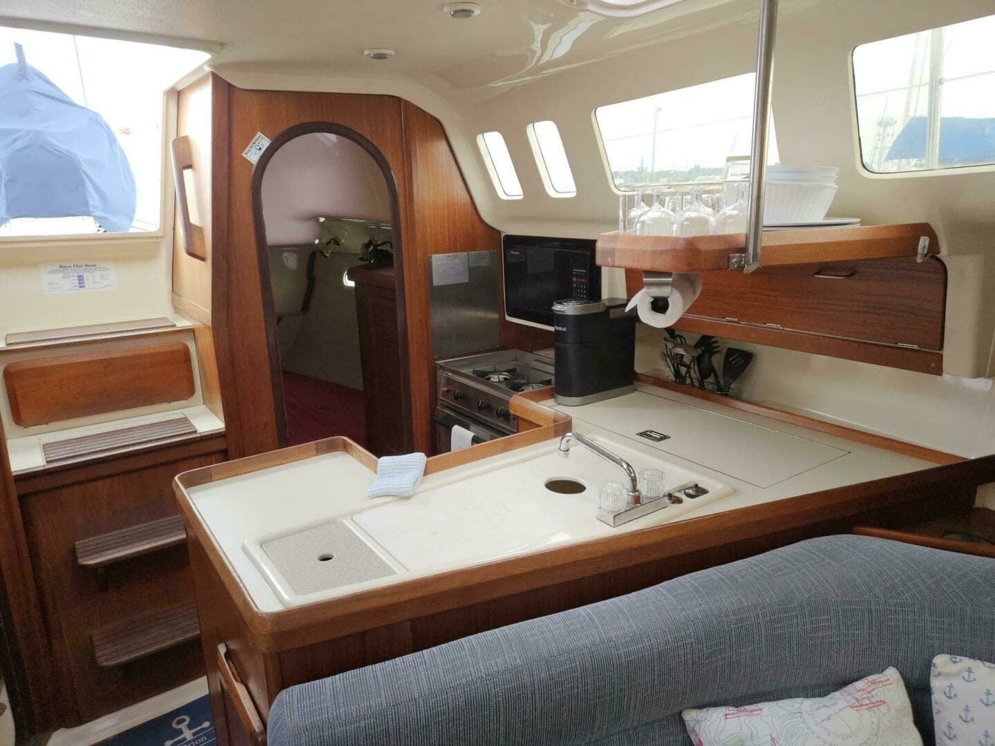 1996 Hunter 336 - Image 25
