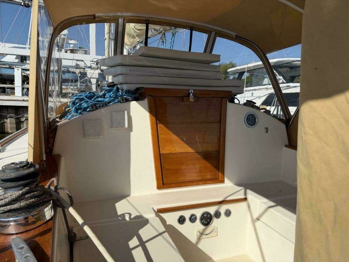 1984 Sabre Sabre 34-1 - Image 20