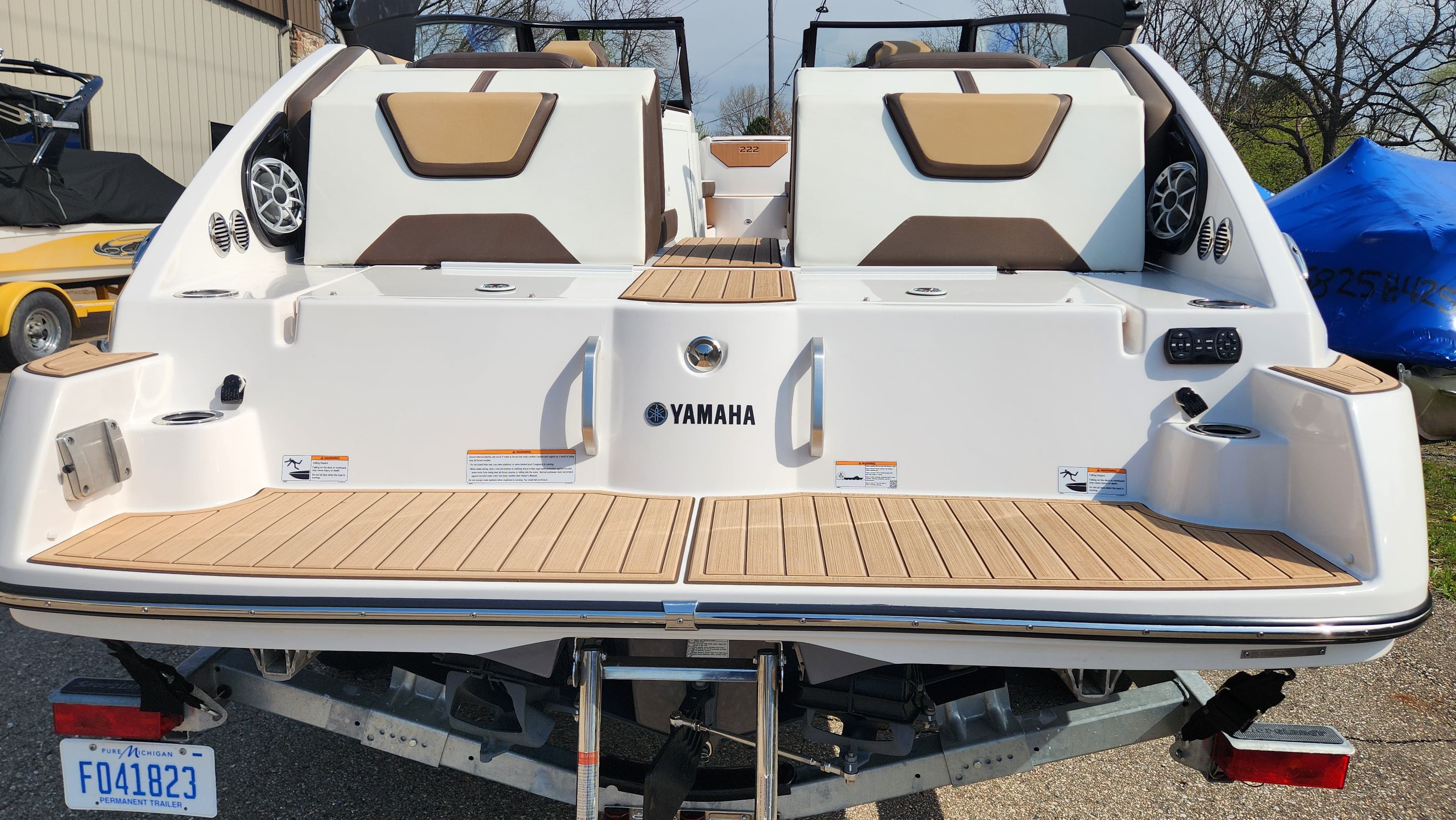 2023 Yamaha Boats 222SD - 65