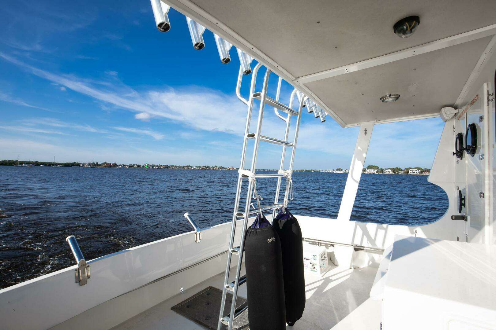 2014 Chesapeake 46 Trawler - Image 27