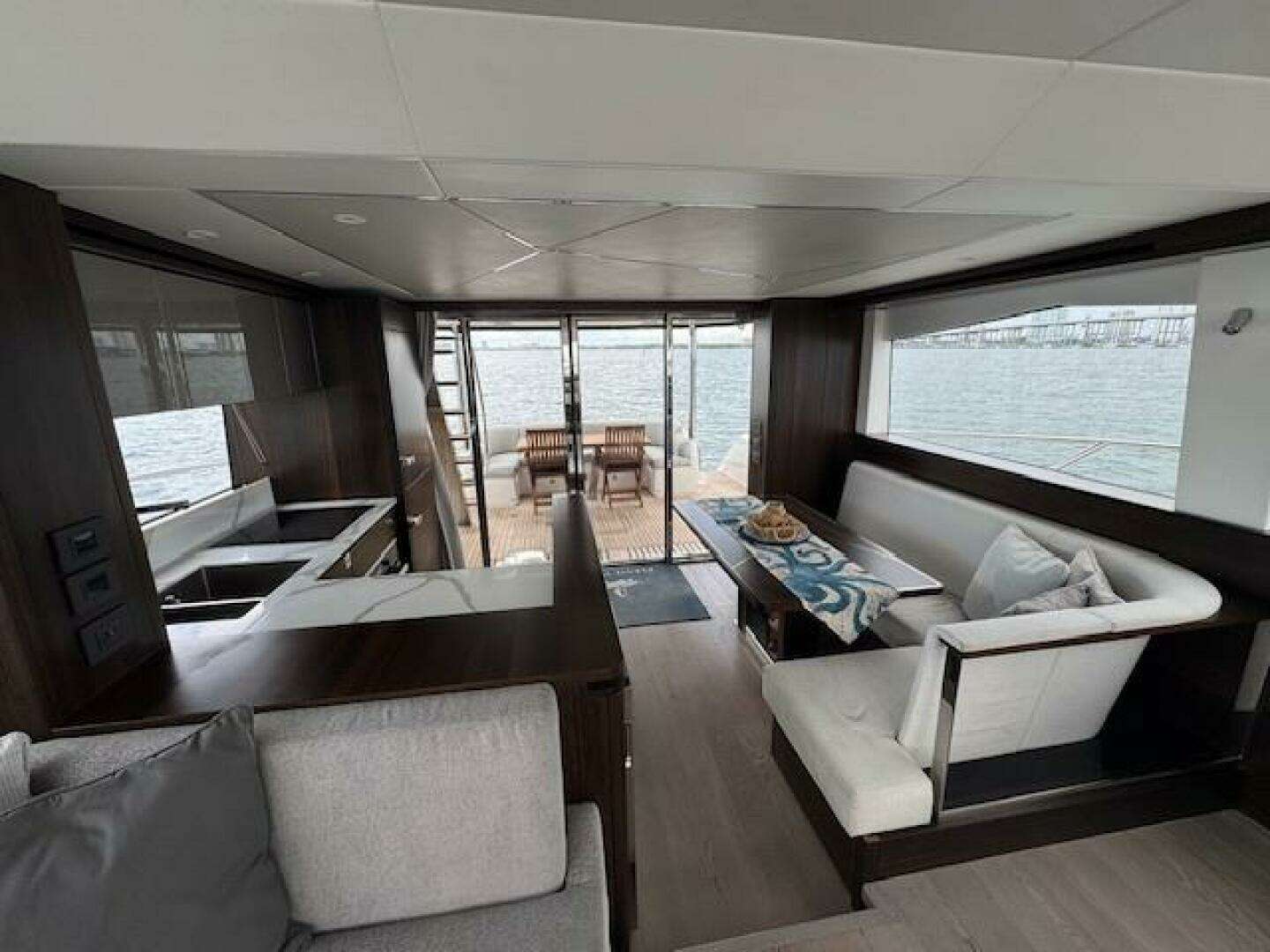 2022 Sunseeker Manhattan 68 - Image 29