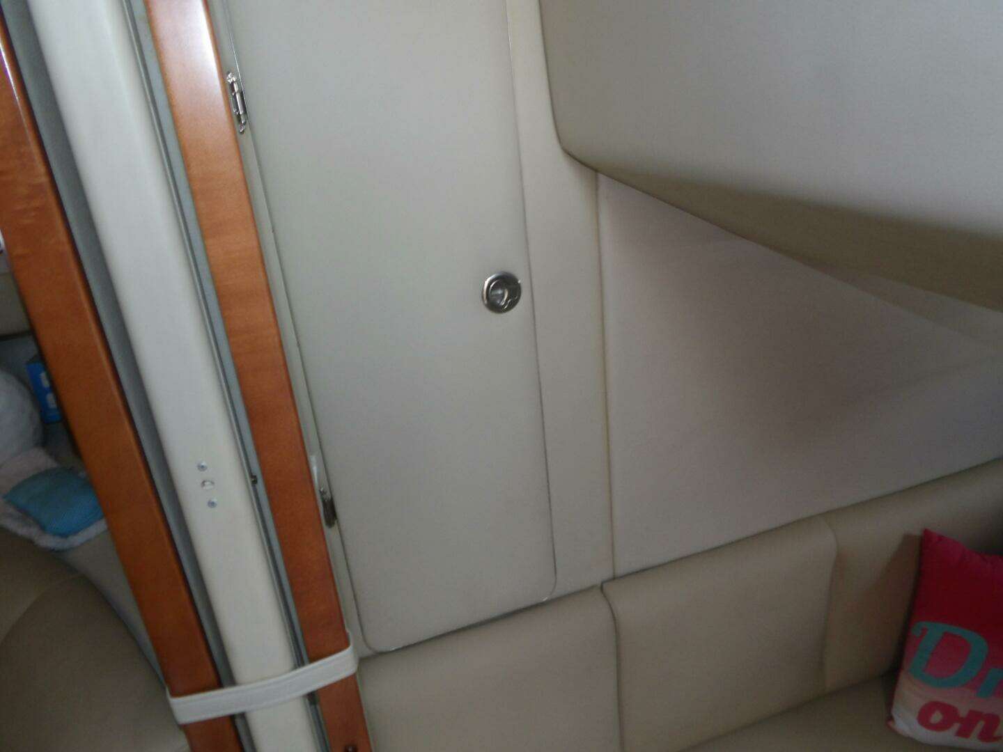 2004 Chaparral Signature 350 - Image 33