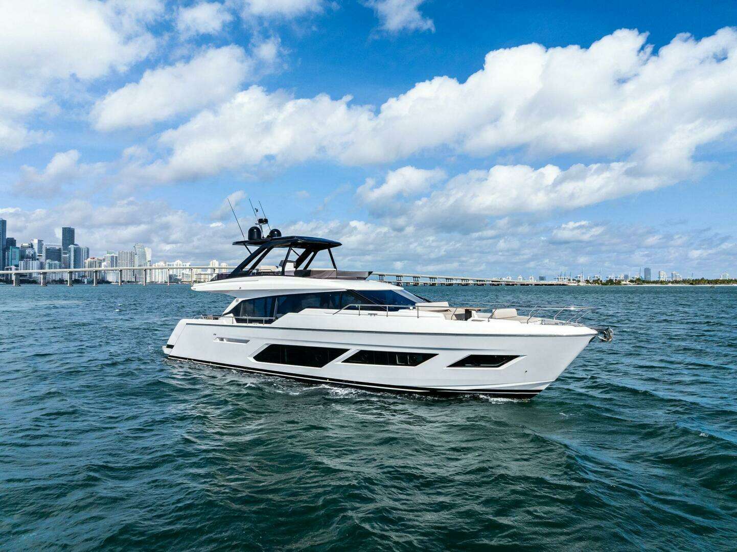 2024 Ferretti Yachts 720 - Image 4
