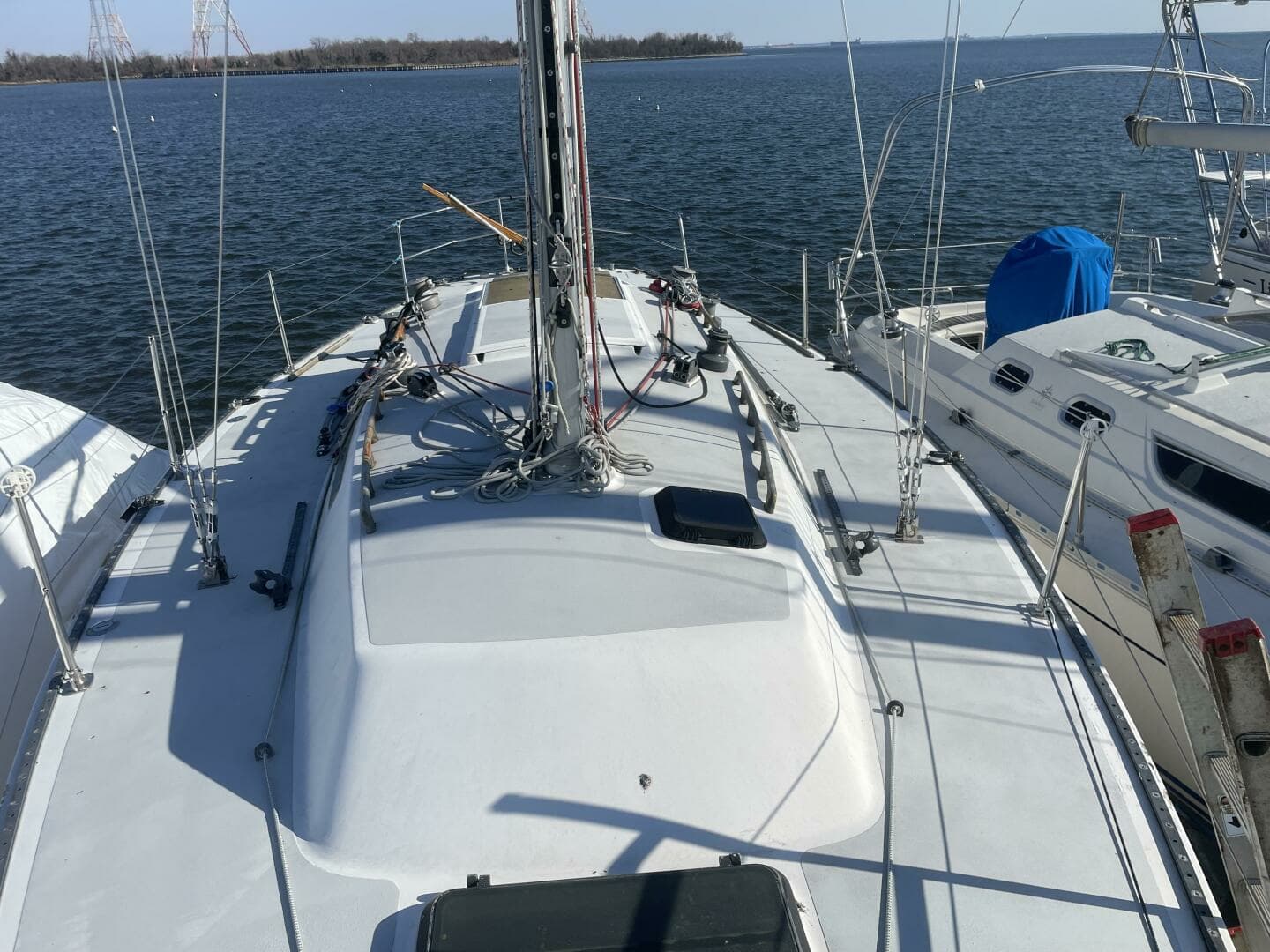 1986 J Boats J35 - Image 20