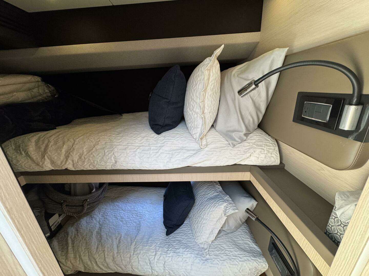 2018 Azimut 66 Flybridge - Image 50
