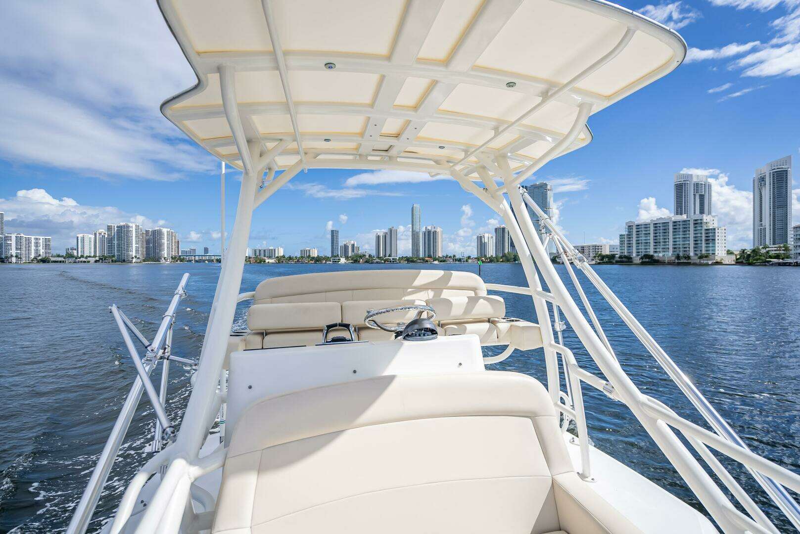 2016 Boston Whaler — - Image 91