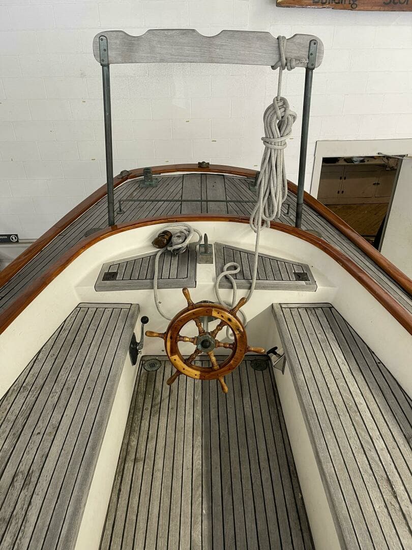 1983 Jarvis Newman Friendship Sloop - Image 9
