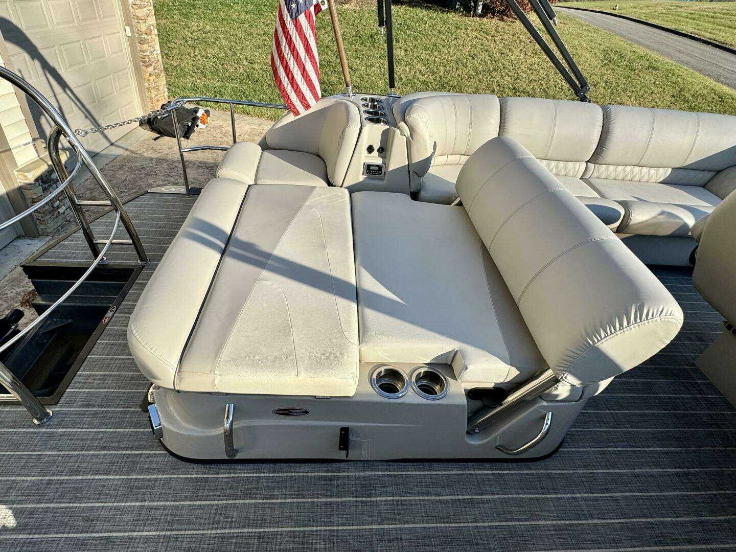 2016 Harris Grand Mariner 250 SLEC Tritoon - Image 54