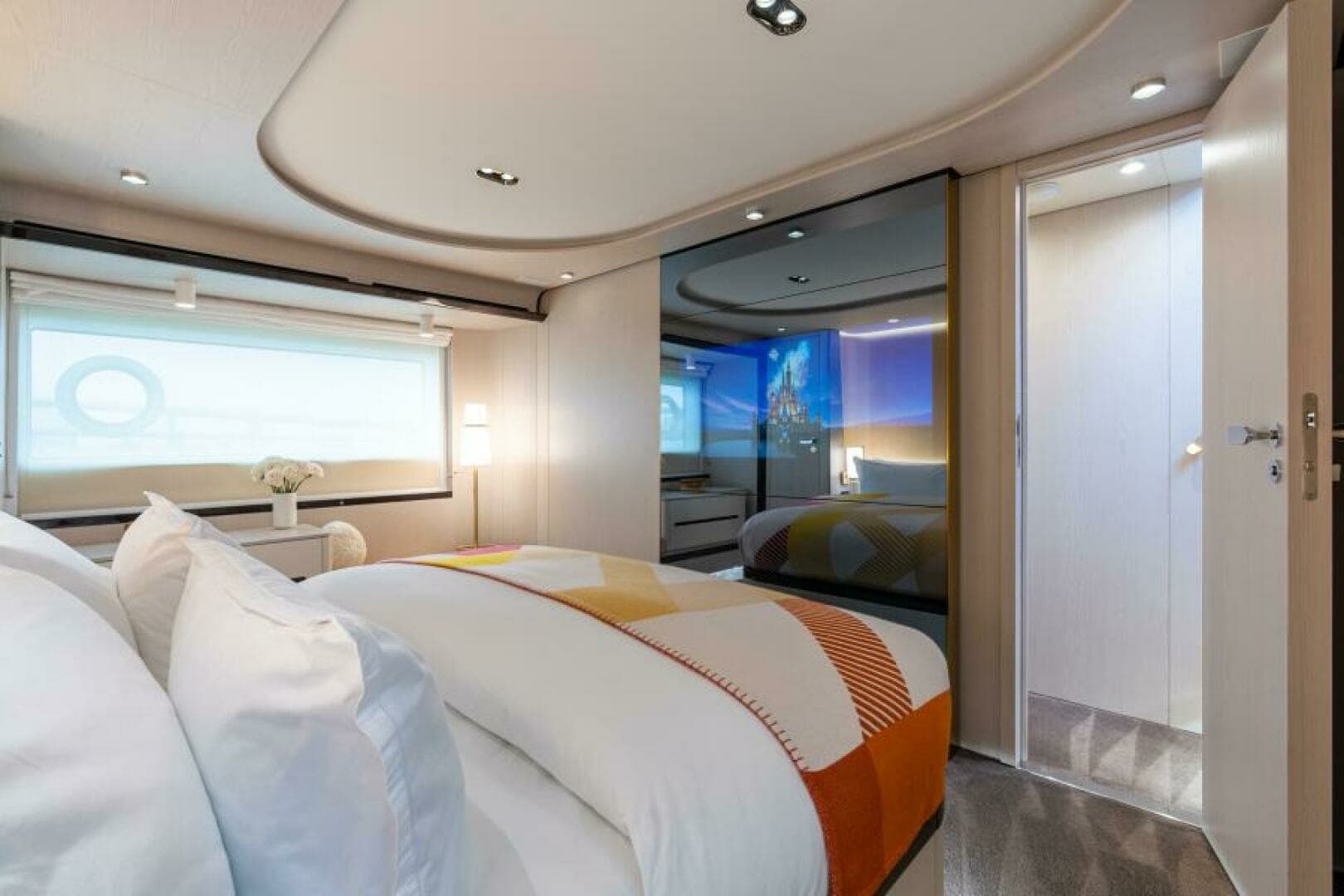 2022 Azimut 78 - Image 41