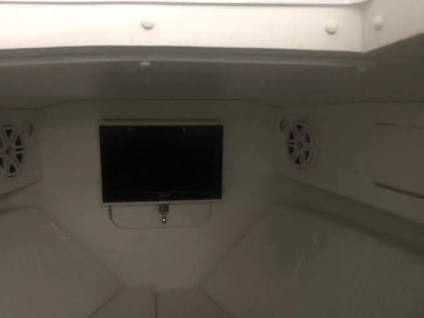 2019 Midnight Express 39 Cuddy - Image 13