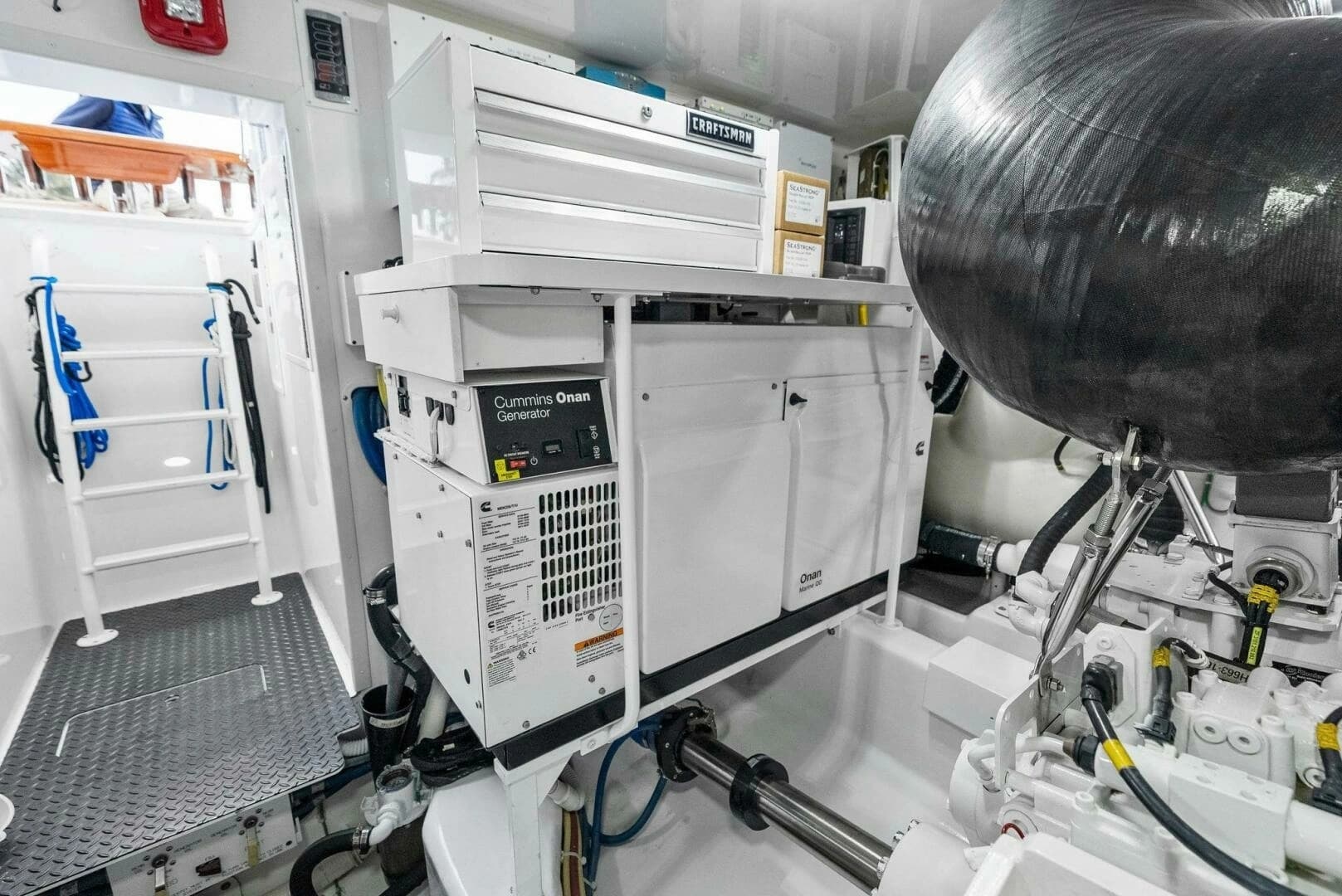 2022 Viking 68 Enclosed Bridge - Image 79