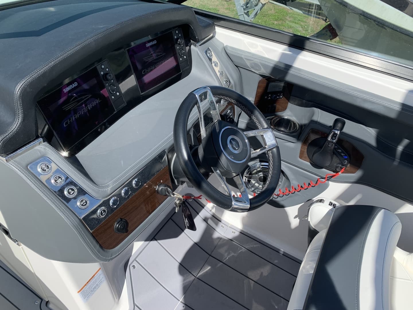 2023 Chaparral 270 OSX - Image 21