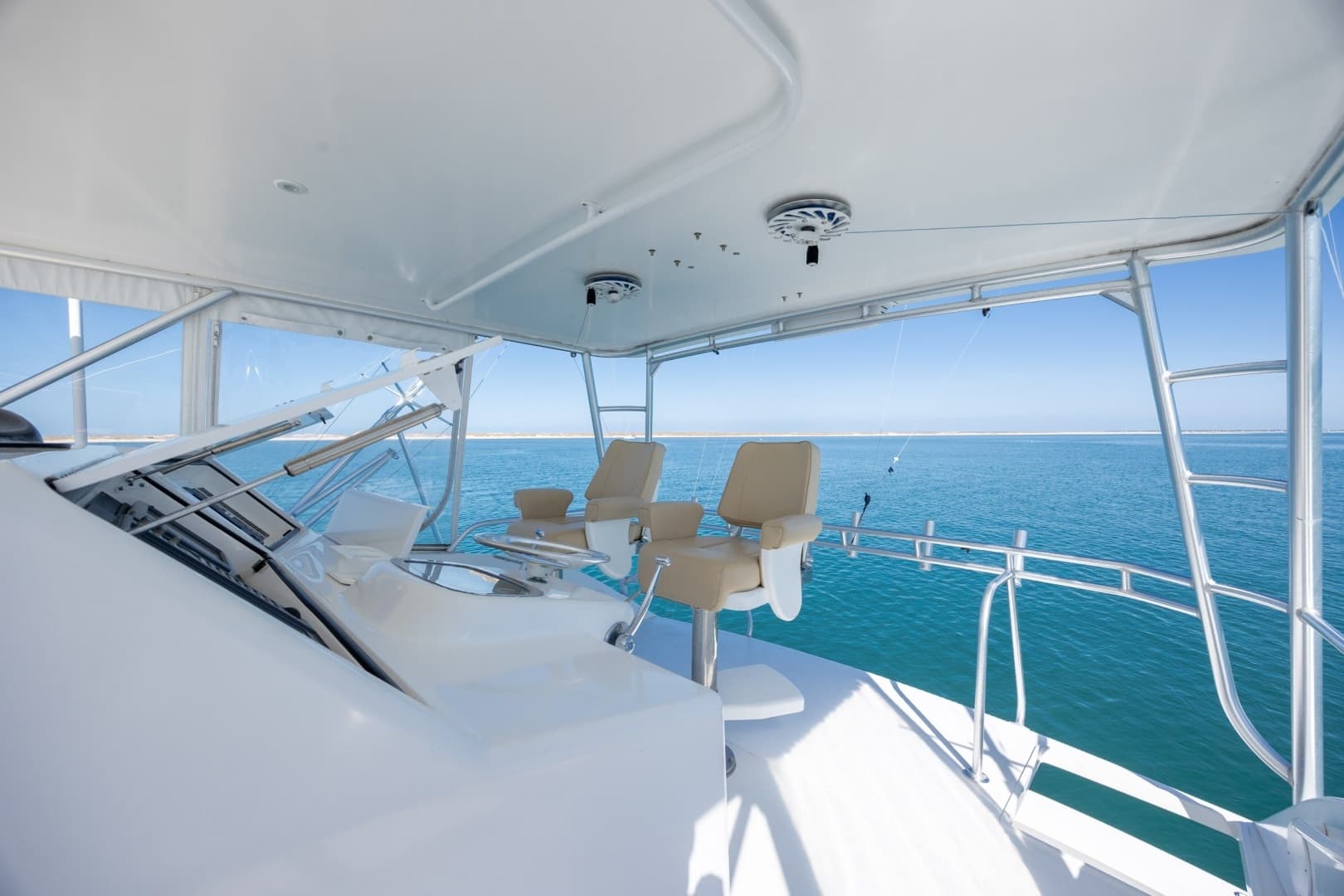 2000 Viking 55 Convertible - Image 97