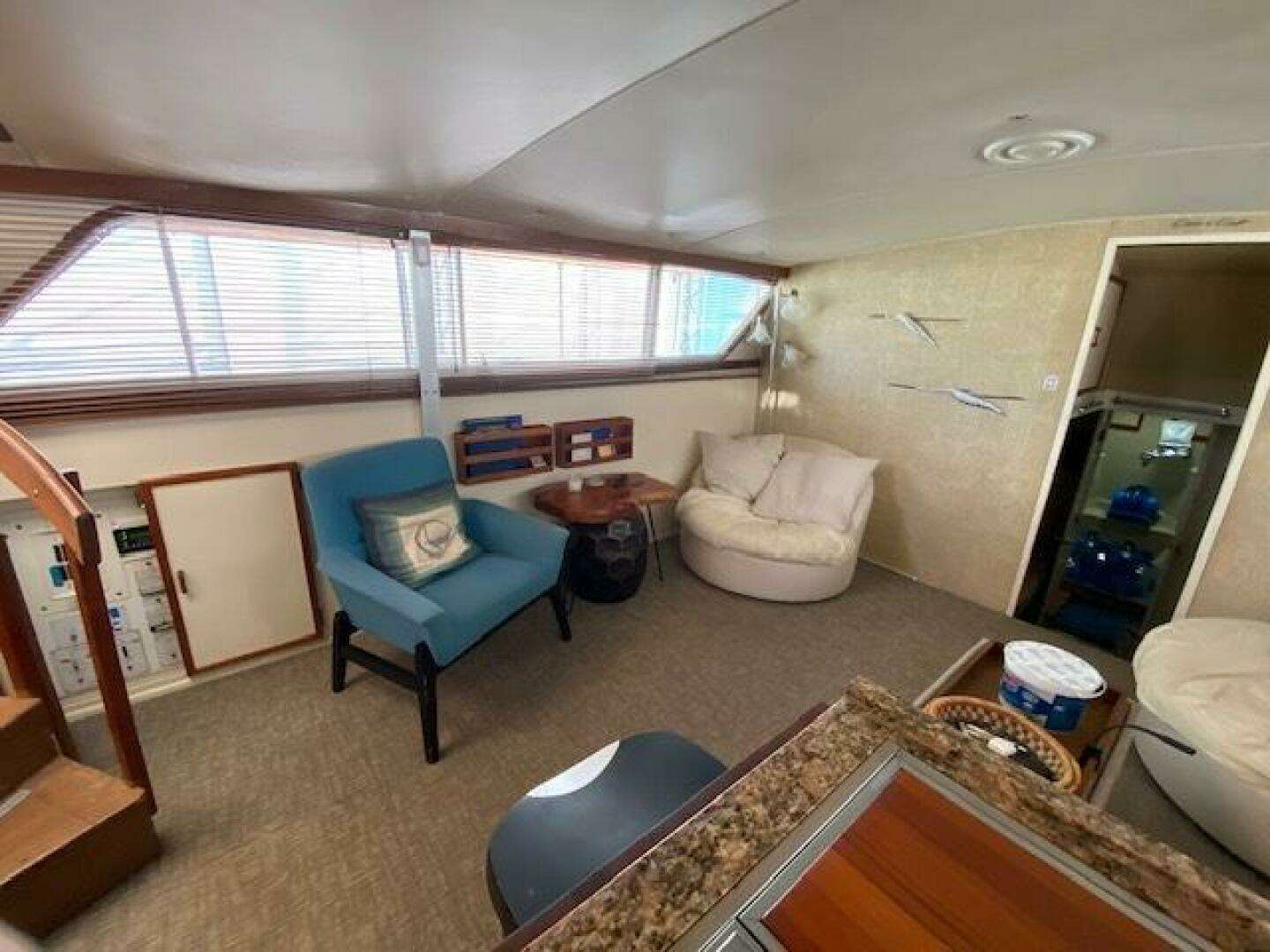 1972 Chris-Craft Commander Flush Deck - Image 18