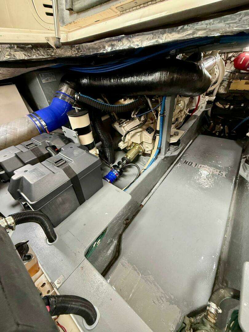 1997 Sea Ray 400 Sedan Bridge - Image 58