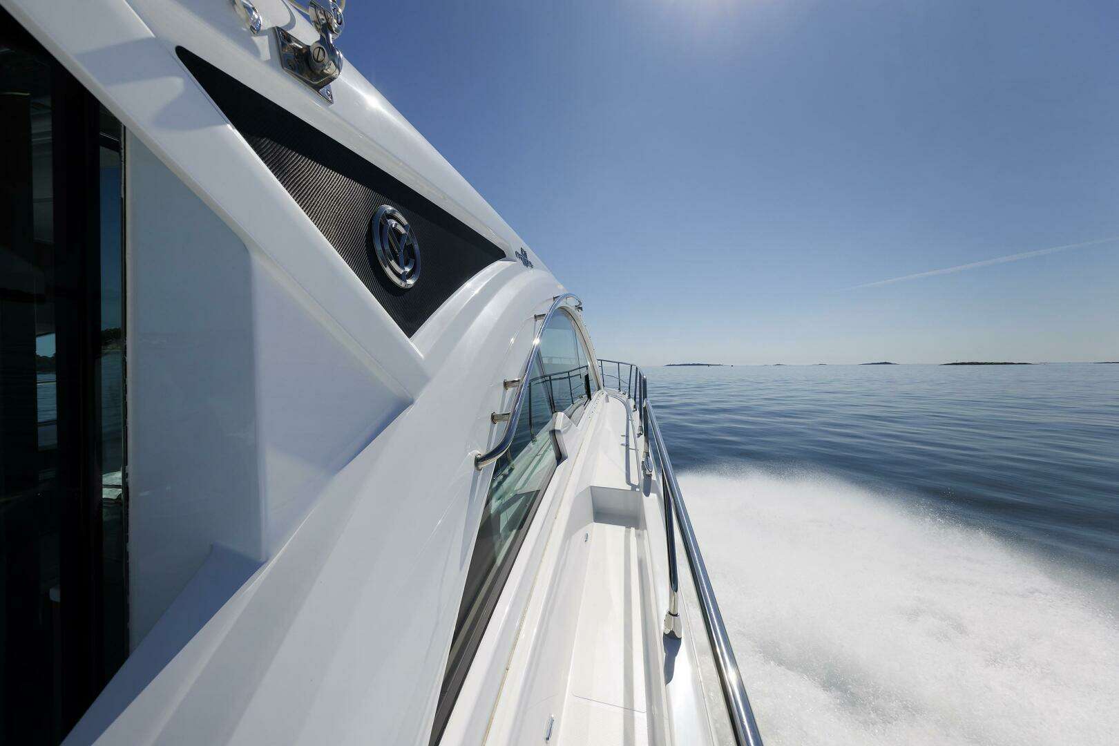 2021 Cruisers Yachts — - Image 46