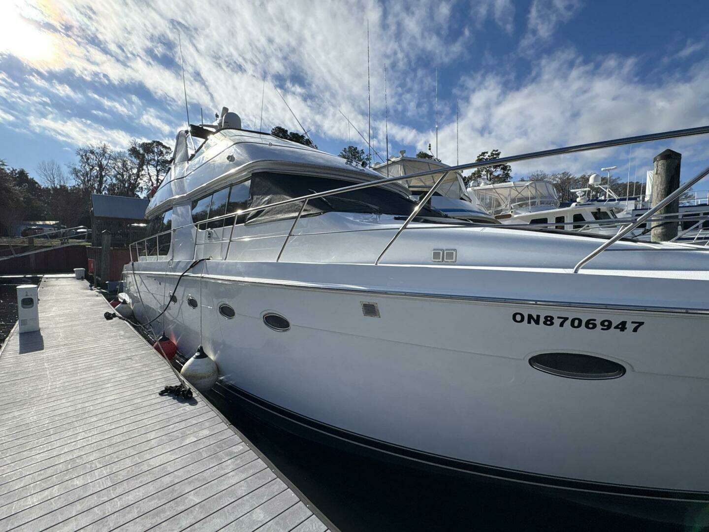 1999 Carver 530 Voyager Pilothouse - Image 8