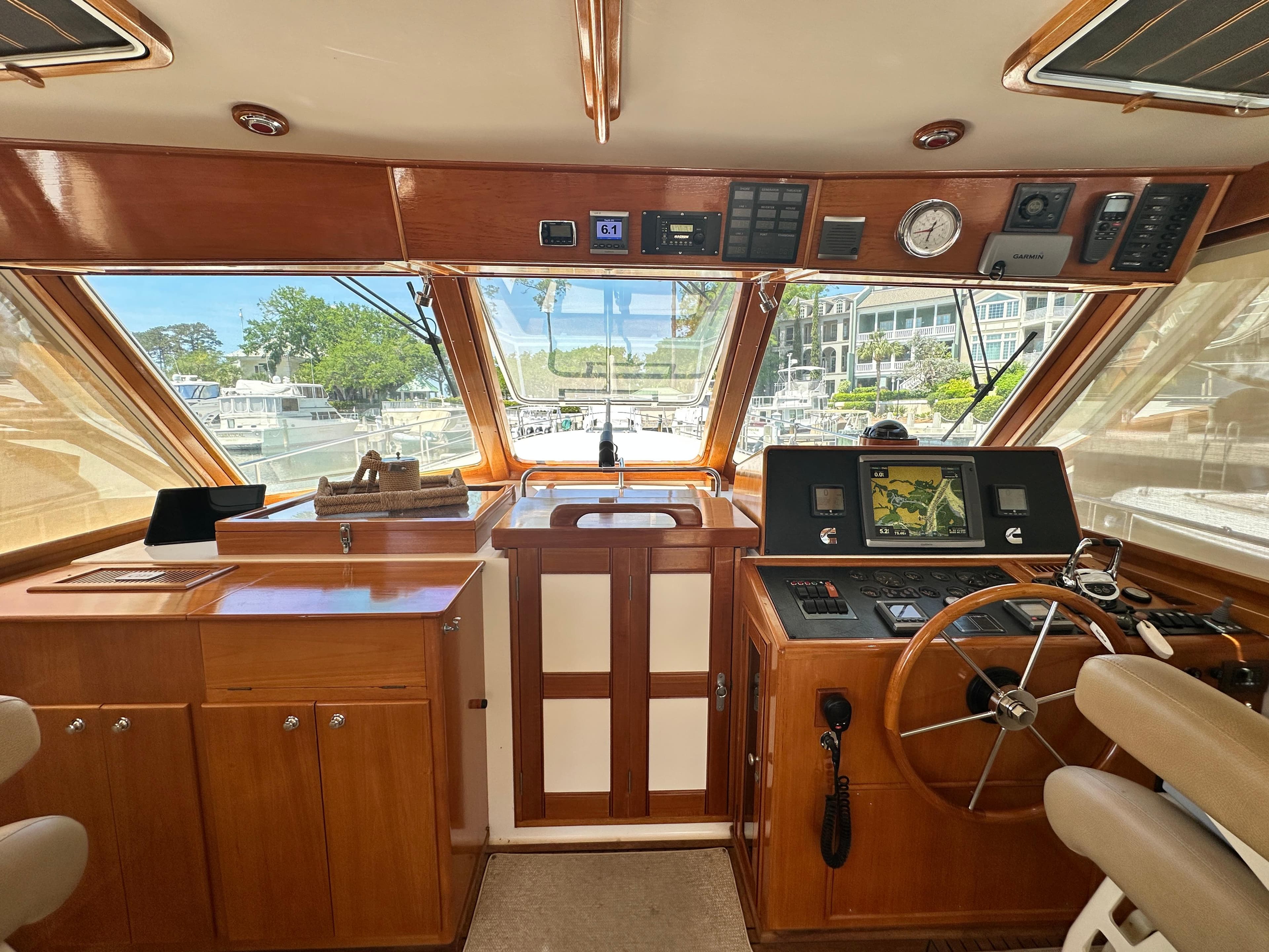 2004 Grand Banks 49 Eastbay HX - 99