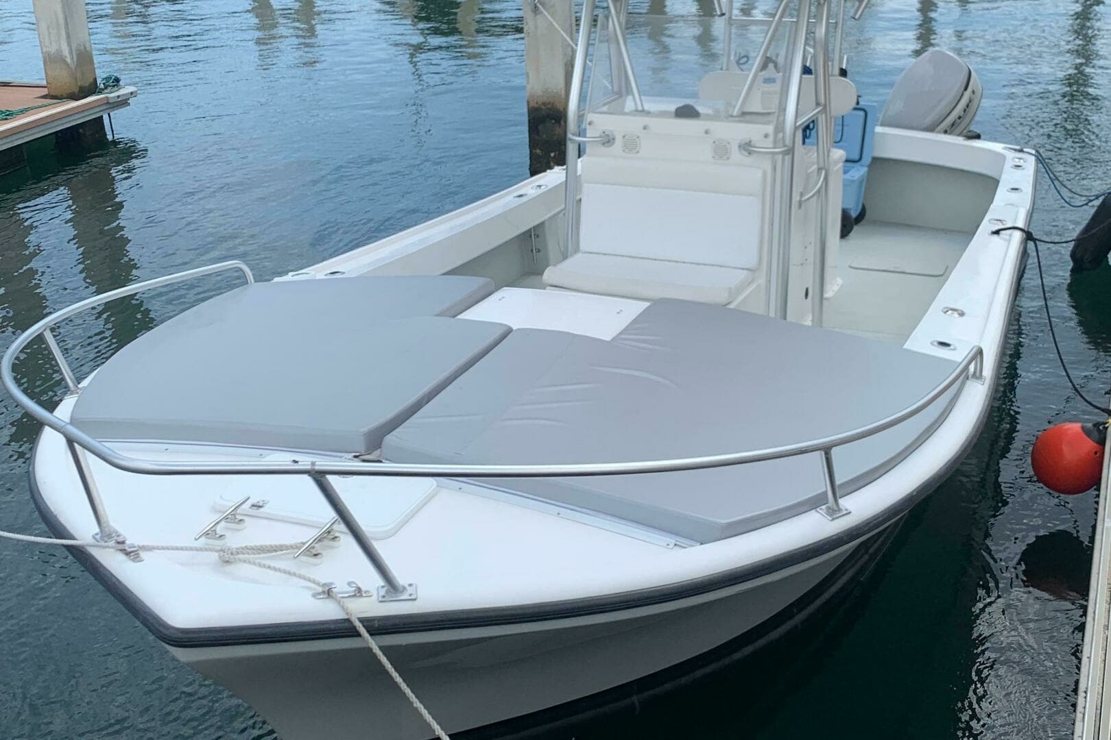 2011 Dusky 28 XL - Image 3