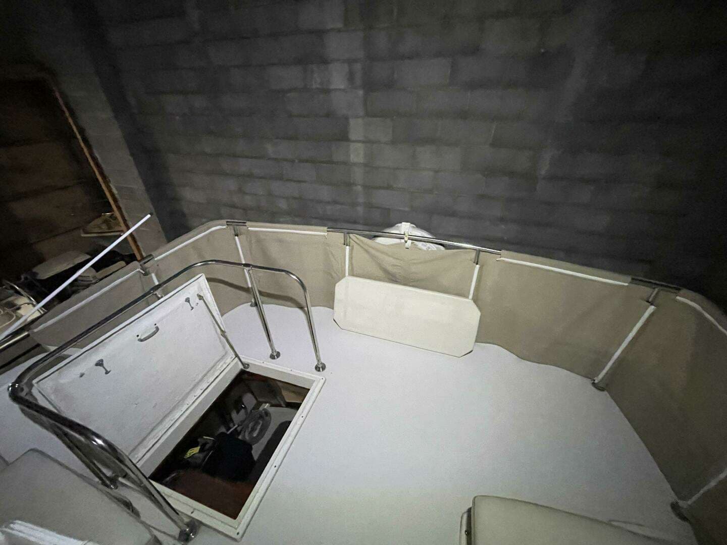 1986 Egg Harbor 40 Motor Yacht - Image 10
